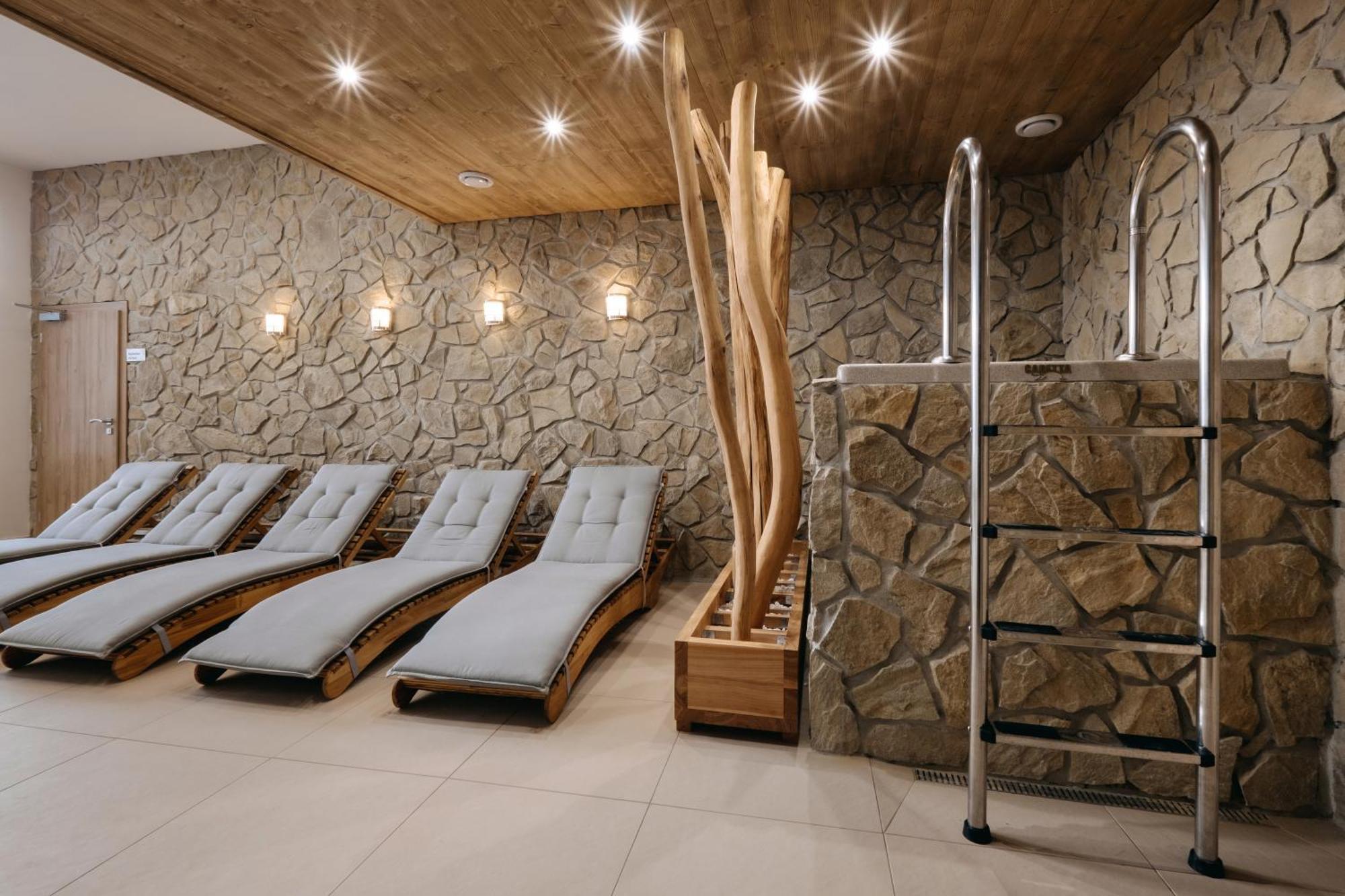 Hotel Wellness penzion Marta Kuklík Esterno foto